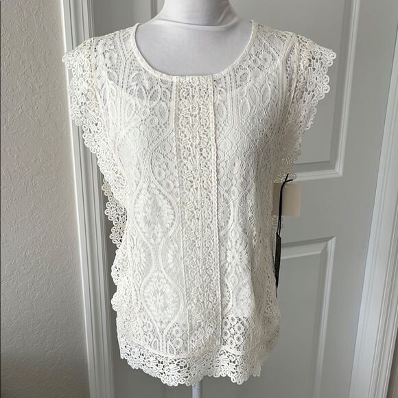 Nue Options Elegant Vanilla Floral Lace Top Attached Camisole Pretty  NWT SZ S - Picture 1 of 10